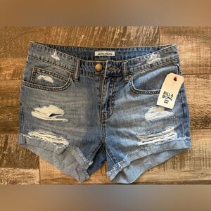 Billabong distressed Jean shorts New with tags size 25